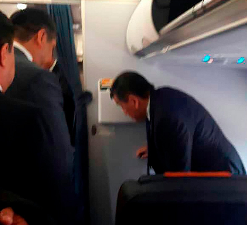 Президент Киргизии прибыл в Россию обычным рейсом «Аэрофлота»