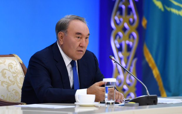 Грядущий транзит власти в Казахстане: как меняется внутриэлитный баланс сил в стране