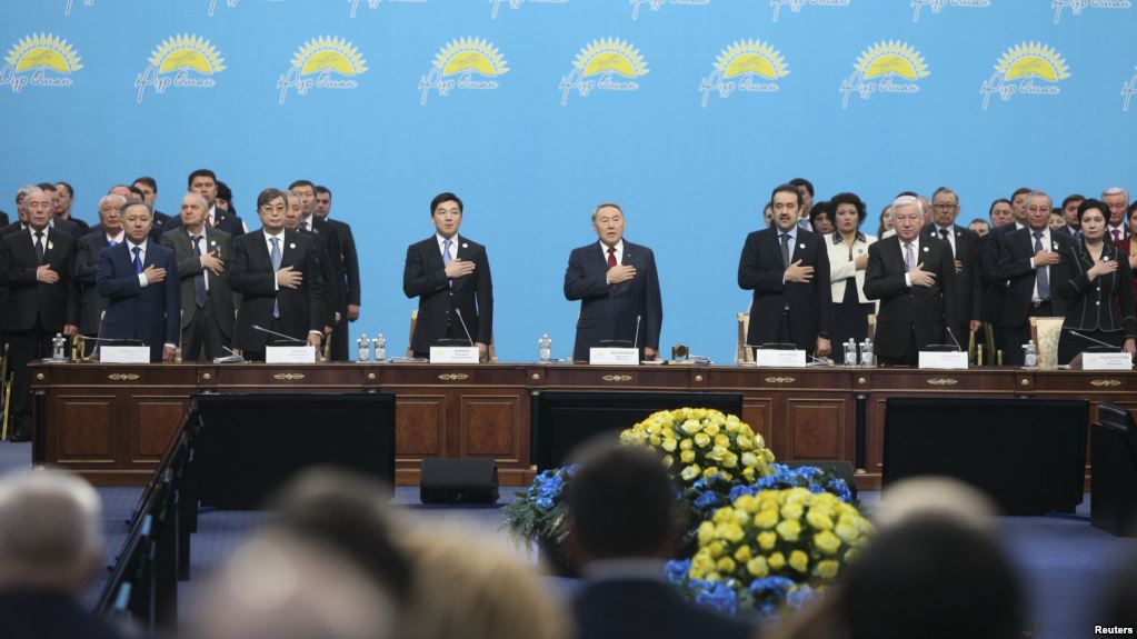 Почему в Казахстане мало женщин во власти?