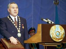 Назарбаев пока не принял решение о выдвижении в президенты
