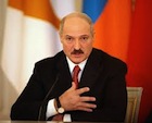 Президент Белоруссии потребовал у киргизов пенсию Бакиева