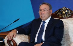 Лингвистическая реформа в Казахстане: Назарбаев дистанцируется от России