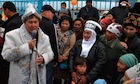 Европейские женщины и киргизские мужчины Победитель Атамбаев хочет сбить накал эмоций