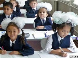Philip Morris эксплуатирует традицию детского труда в Казахстане