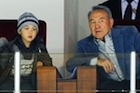 Назарбаев приехал на хоккей с сыном